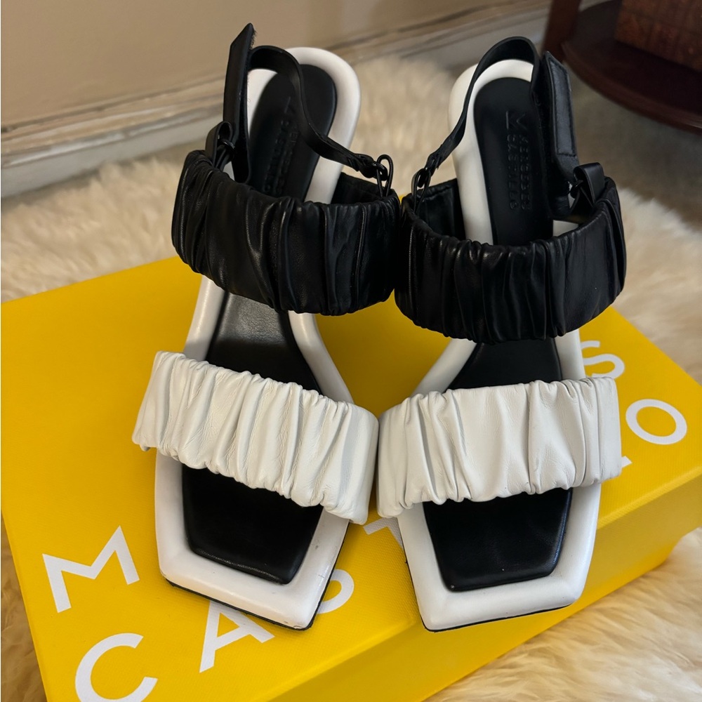 Mercedes Castillo Heel